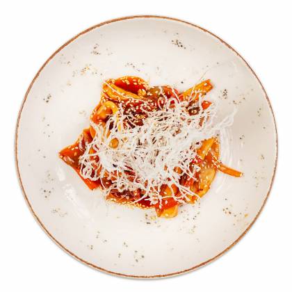 Кальмар с овощами в устричном соусе